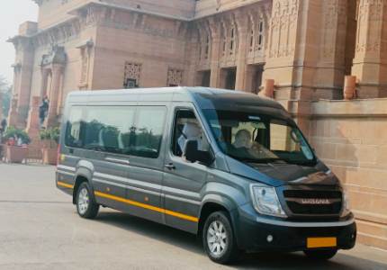 12 Seater Urbania Traveller Rental