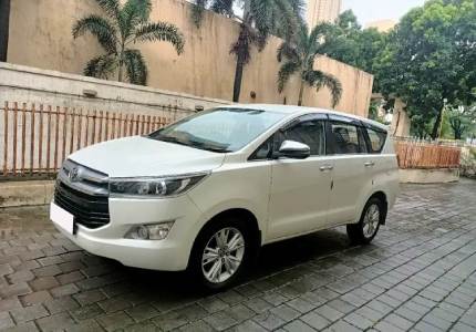 Innova Crysta Taxi