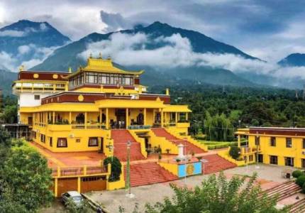Dharamshala Taxi Service