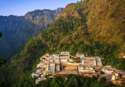 Amritsar to Katra & Patnitop Short Escape