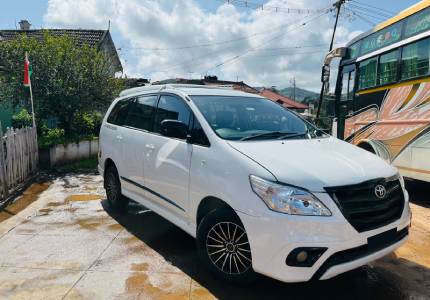 Toyota Innova Taxi